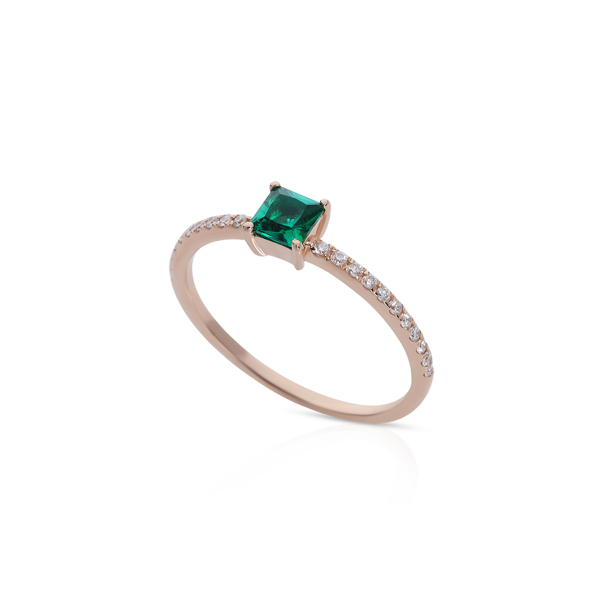 emerald stone diamond ring