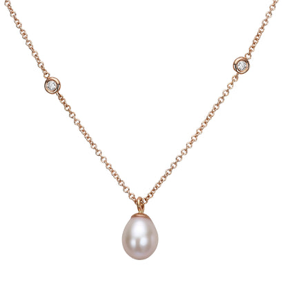 Pearl necklace