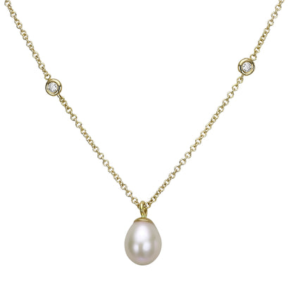 Pearl necklace