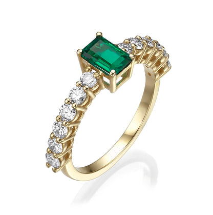 Green emerald Ring