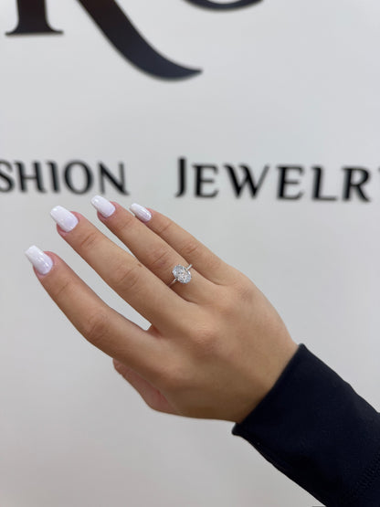 Central Oval Diamond Ring