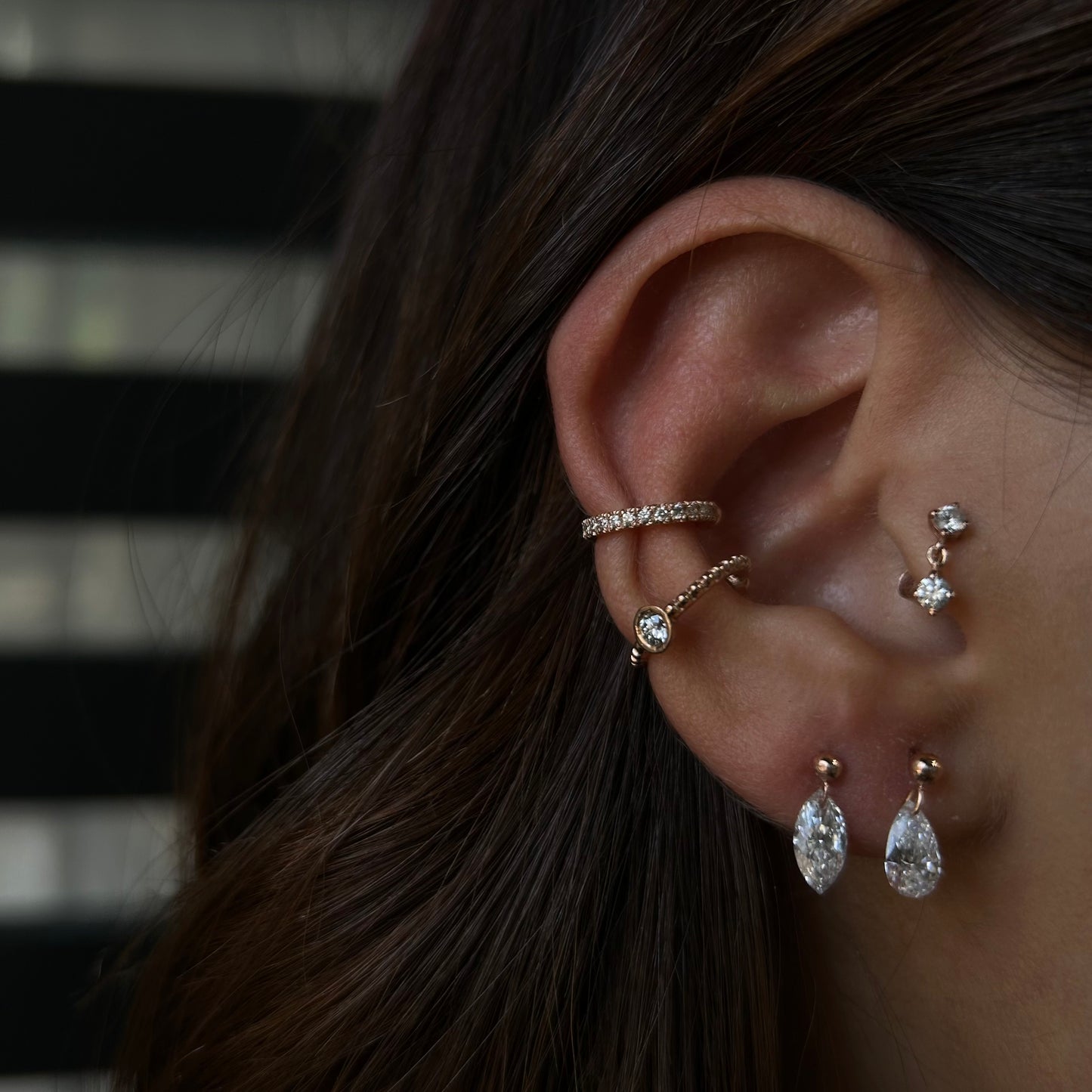 Drop diamond with laser drilling earrings